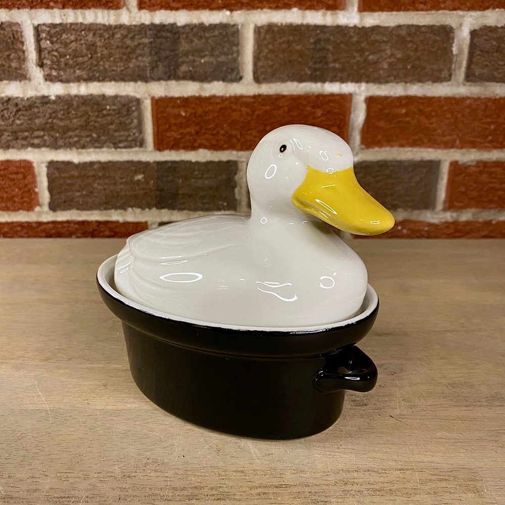 Hall Carbone Small Oval Duck Covered Casserole Baking Roasting‎ Serving Dish 6”